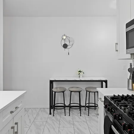 Stylish Apt In West New York 20 Min To Times Square Exterior photo